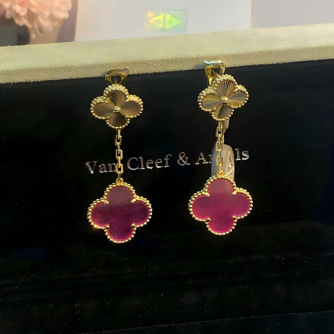 [Camiery]NEW CLOVER 2 MOTIF PINK ENAMEL EARRINGS