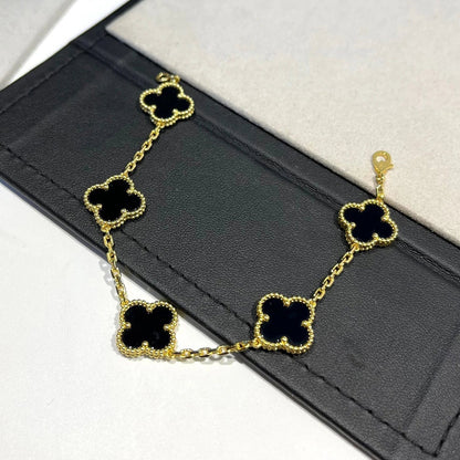 [Camiery] CLOVER 5 MOTIF ONYXS BRACELET COLLECTION