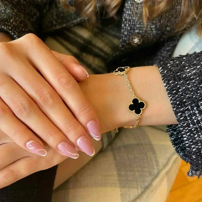 [Camiery] CLOVER 5 MOTIF ONYXS BRACELET COLLECTION