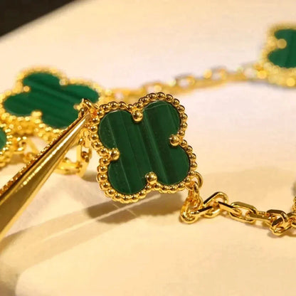 [Camiery] CLOVER 5 MOTIF MALACHITE BRACELET COLLECTION