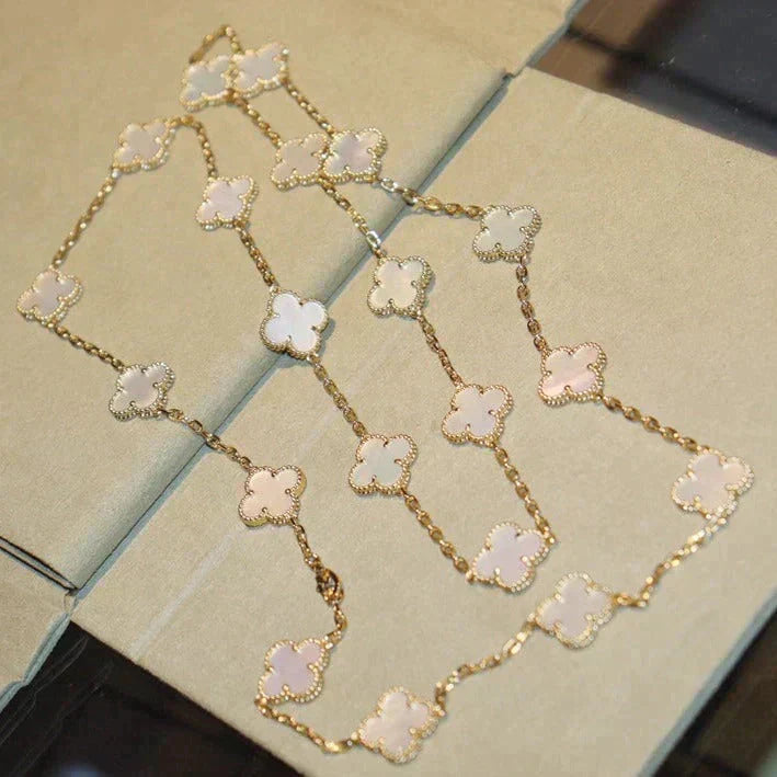 [Camiery]CLOVER 20 MOTIFS WHITE MOP NECKLACE