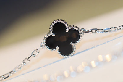 [Camiery]CLOVER 20 MOTIFS ONYX DIAMOND SILVER