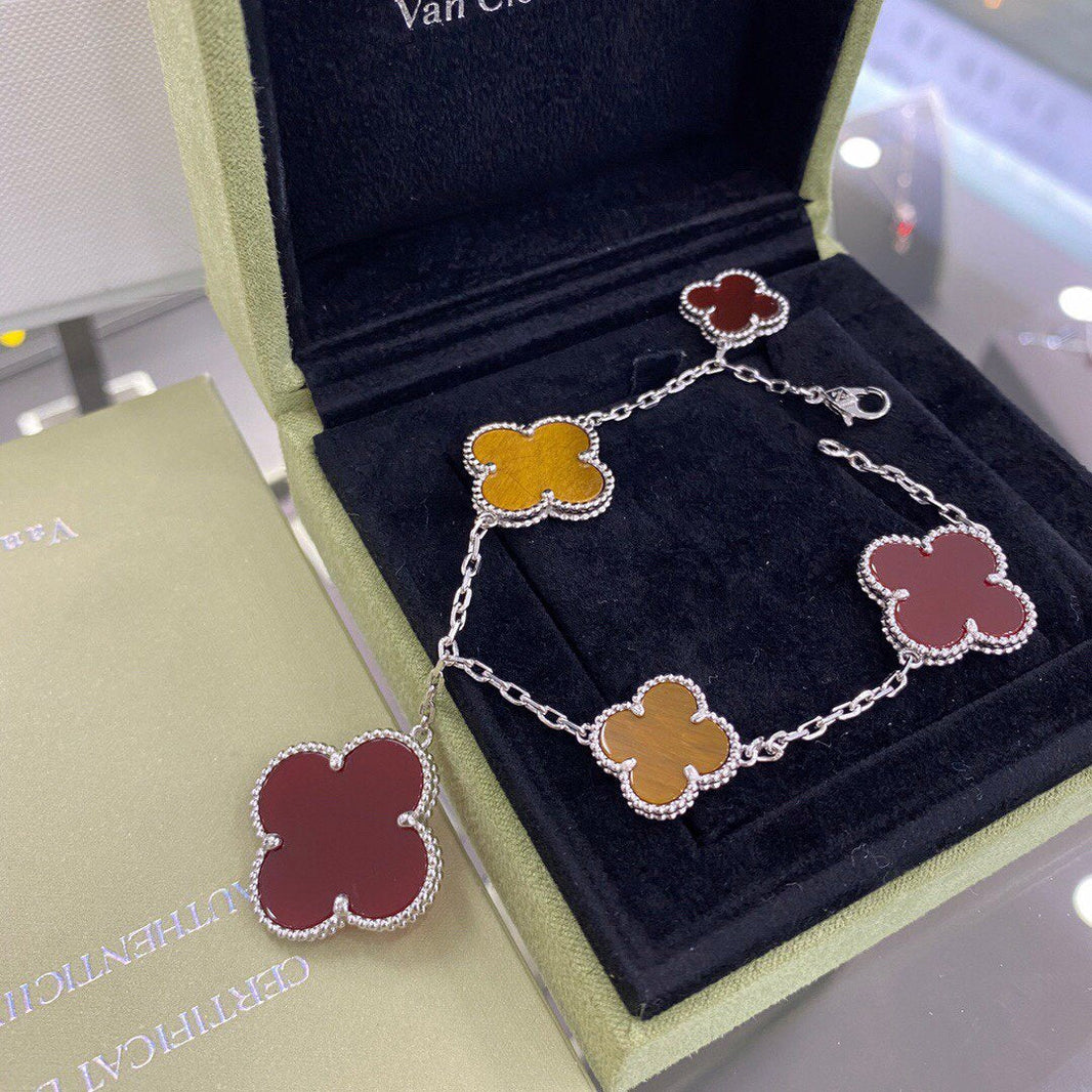 [Camiery]CLOVER 5 MOTIFS SIVLER CARNELIAN TIGER EYE BRACELET