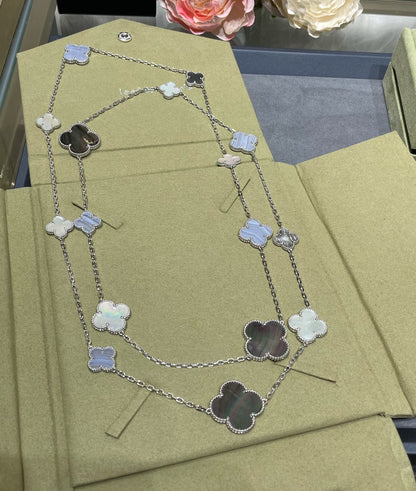 [Camiery]CLOVER 16 MOTIF CHALCEDONY MOP SILVER NECKLACE