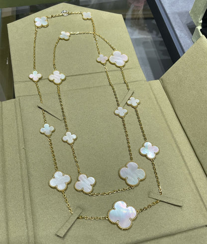 [Camiery]CLOVER 16 MOTIF WHITE MOP GOLD NECKLACE