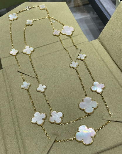 [Camiery]CLOVER 16 MOTIF WHITE MOP GOLD NECKLACE