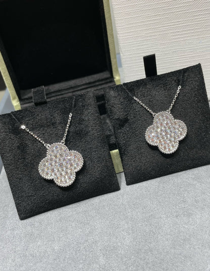 [Camiery]CLOVER 25MM LARGE PENDANT DIAMOND PAVED SILVER NECKLACE