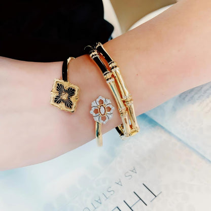 [Camiery JEWELRY] OPERA TULLE  GOLD BRACELET WITH ENAMEL BACKGROUND