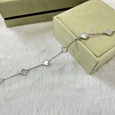 [Camiery]CLOVER 6 MOTIF WHITE MOP BRACELET
