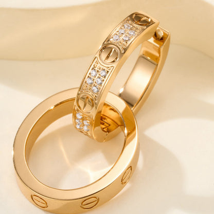 [Camiery] LOVE 3.3MM DANGLE HALF DIAMOND EARRINGS