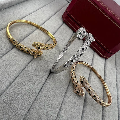 [Camiery] PANTHERE DOUBLE HEADED HALF DIAMOND OPEN BRACELET