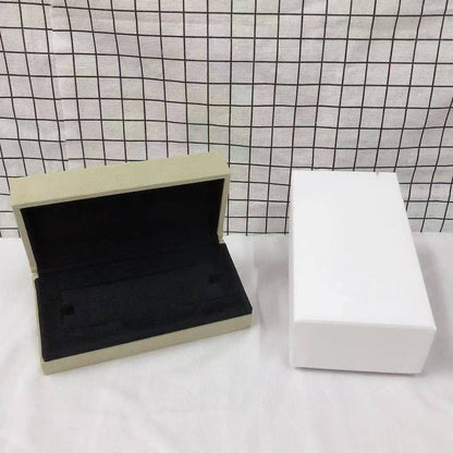 [Camiery] VA CLOVER BOX GIFT BAG