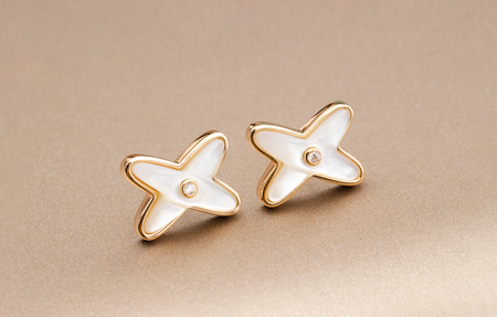 [Camiery]JEUX DE WHITE MOP PINK GOLD DIAMOND EARRINGS