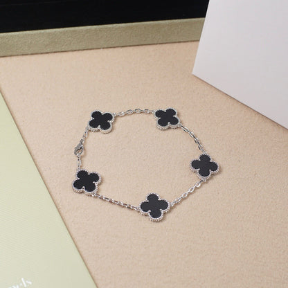 [Camiery] CLOVER 5 MOTIF ONYXS BRACELET COLLECTION