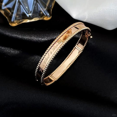[Camiery]CLOVER PERLEE BRACELET SIGNATURE ENGRAVING SERIES